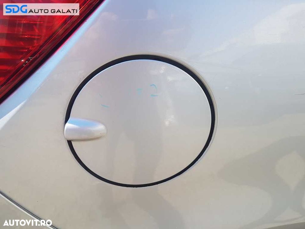 Usita Capac Rezervor Opel Corsa D 2006 - 2014 Cod Culoare Z157 - 1