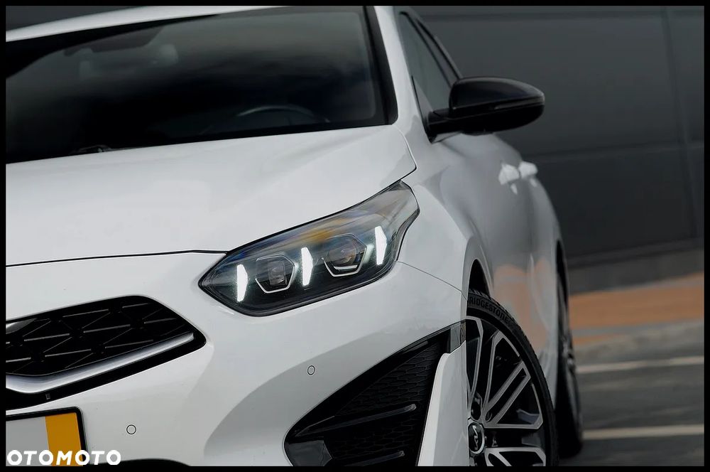 Kia ProCeed 1.5 T-GDI DCT7 OPF GT LINE - 5