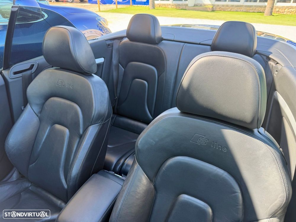 Audi A5 Cabrio 2.0 TDi Multitronic S-line - 11