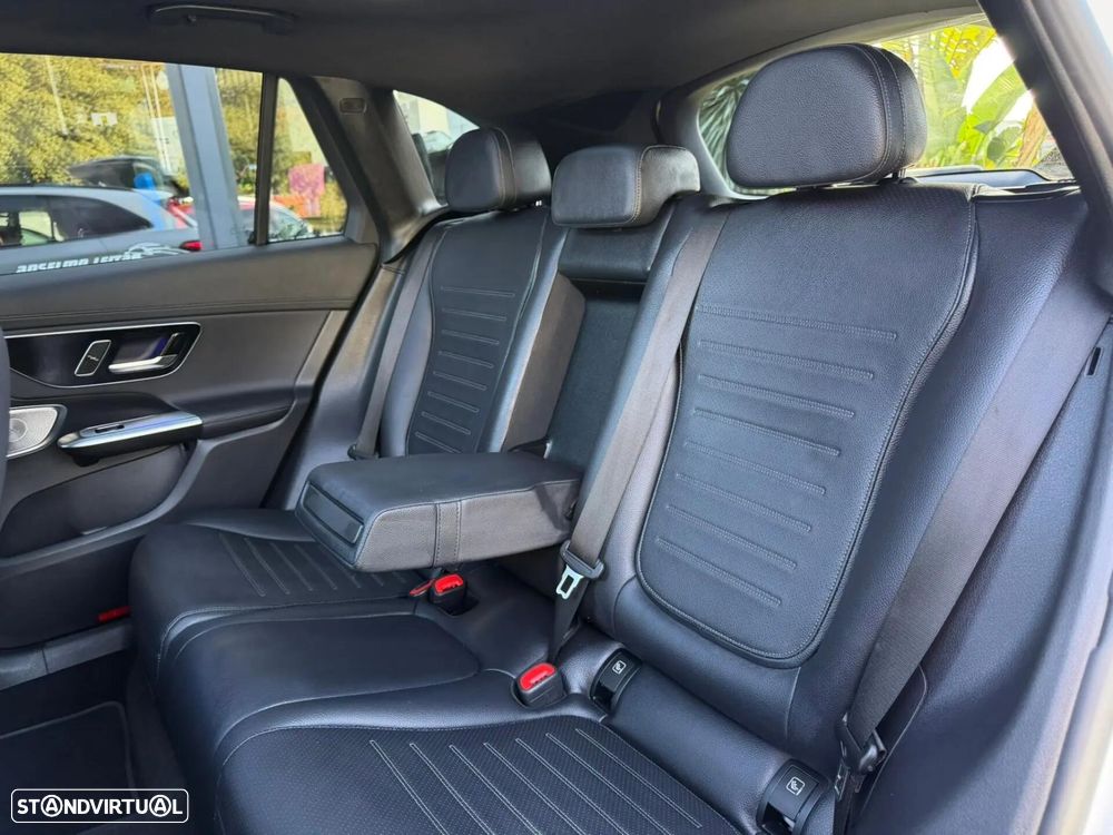 Mercedes-Benz GLC 300 e 4Matic - 27