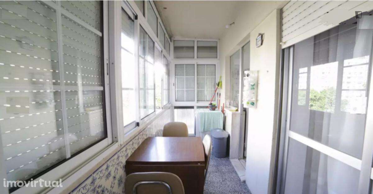 Quarto - localizado em Olaias Lisbon - Grande imagem: 4/19