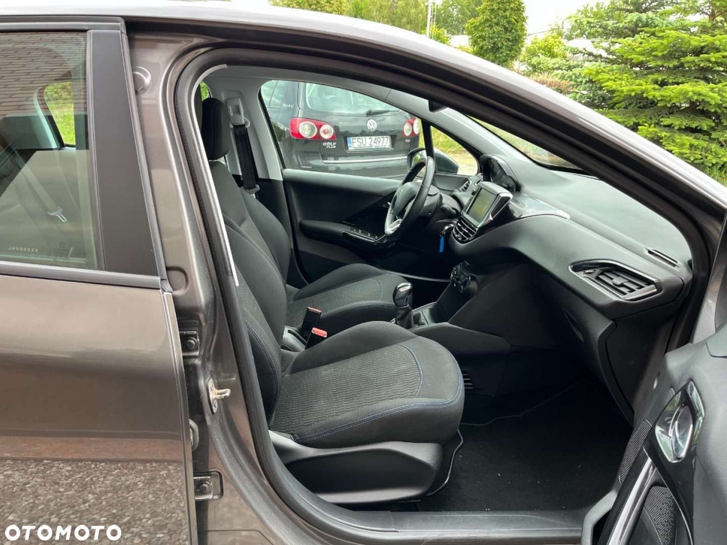 Peugeot 208 PureTech 82 Stop & Start Signature - 21