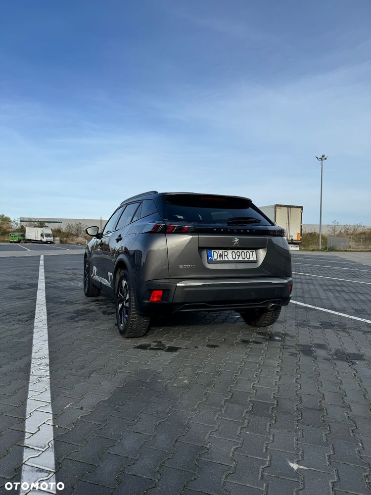 Peugeot 2008 1.5 BlueHDi Allure Pack S&S EAT8 - 4