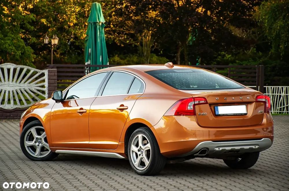 Volvo S60 - 12