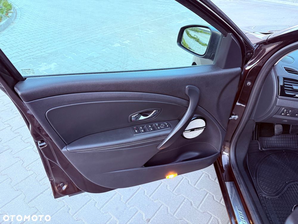 Renault Megane ENERGY TCe 130 Start & Stop Bose Edition - 15