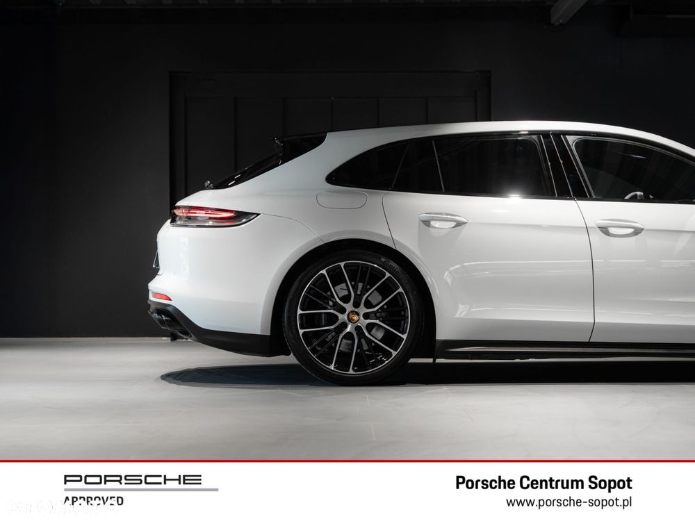 Porsche Panamera 4 E-Hybrid Sport Turismo Platinum Edition - 11