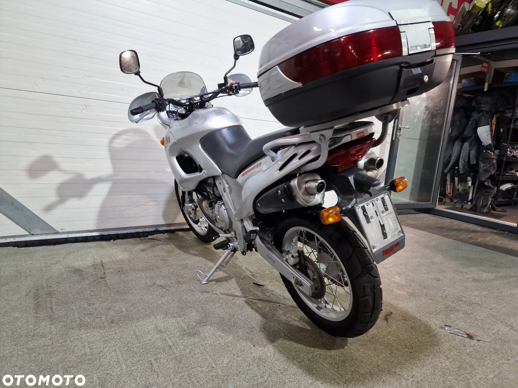 Aprilia Pegaso - 22