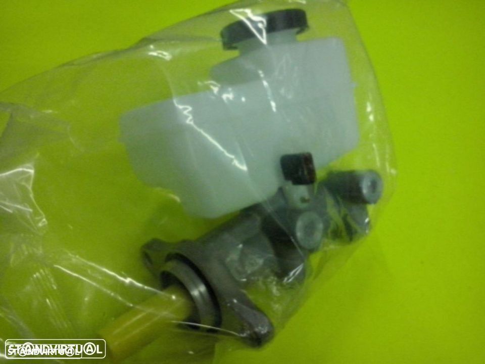 bomba central travões Nissan Navara D40 (Nova) - 1