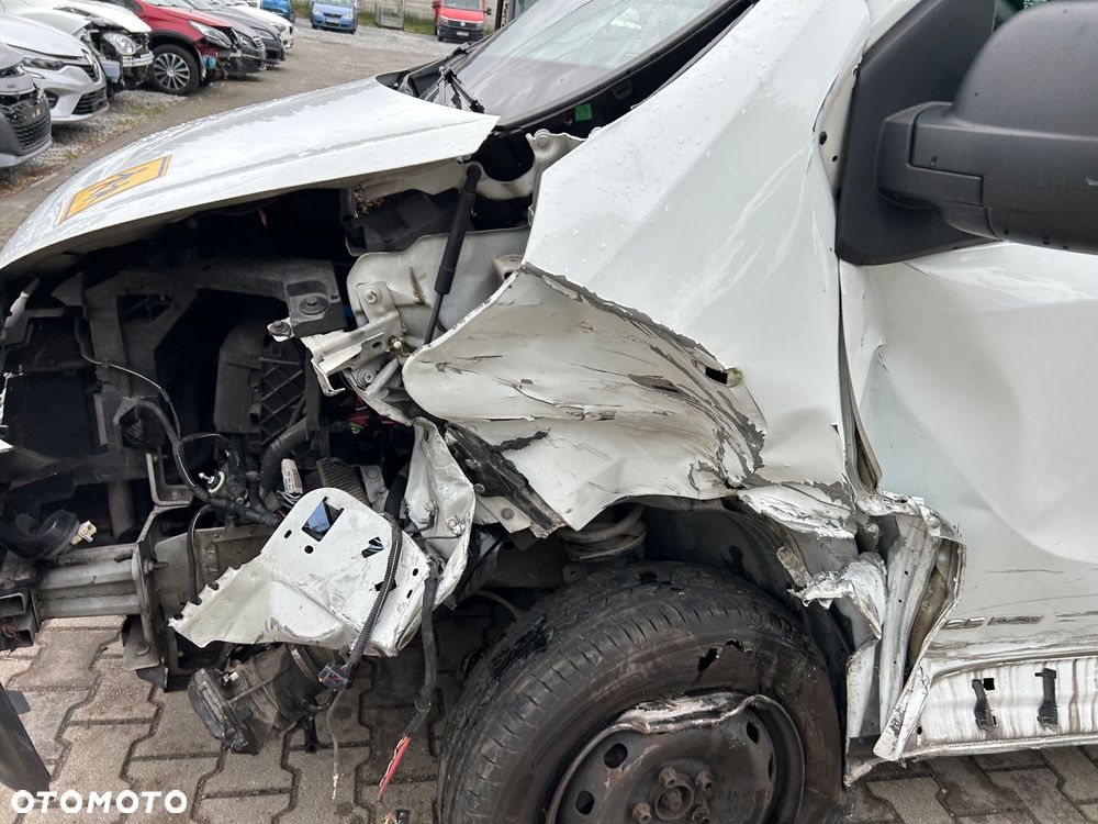 Renault Trafic - 38