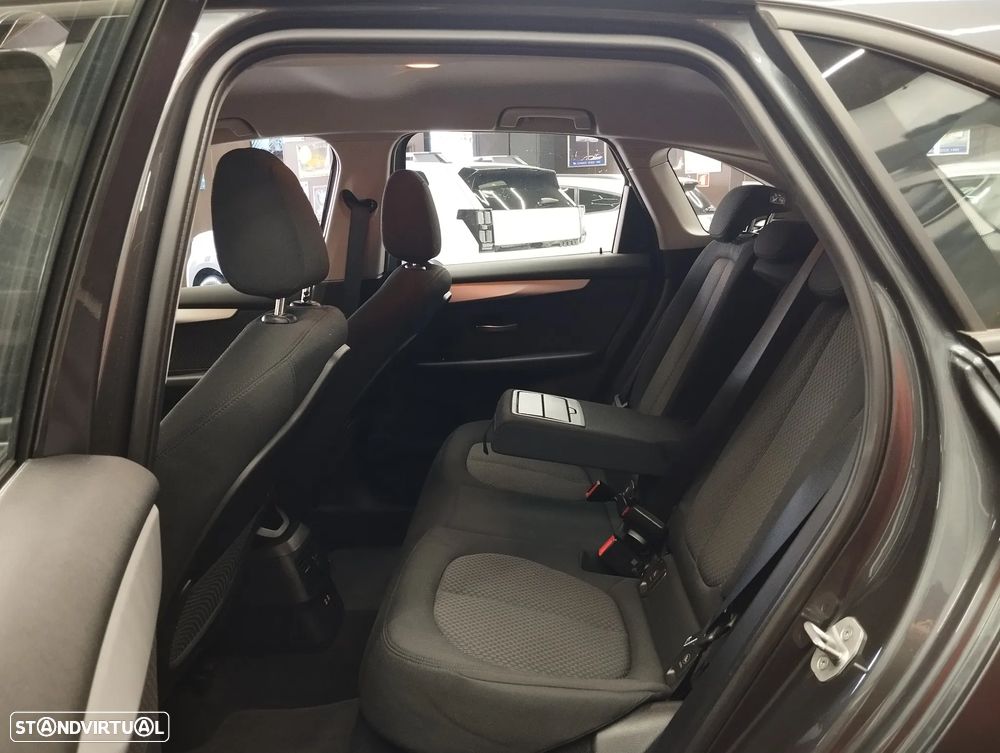 BMW 225xe Active Tourer Advantage - 16