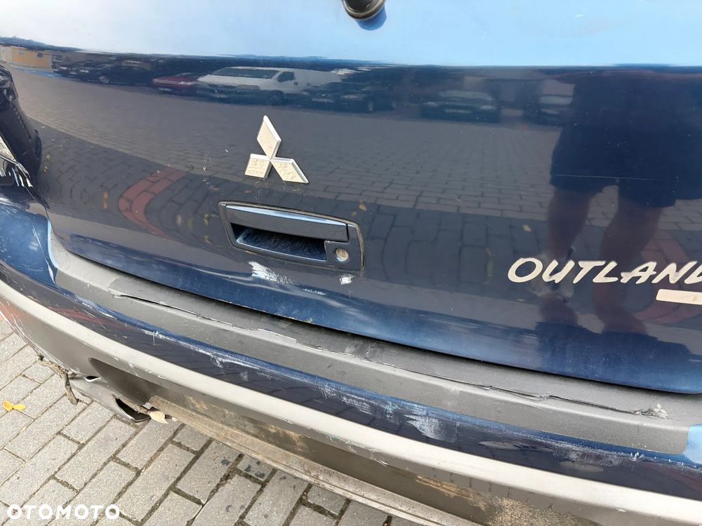 Mitsubishi Outlander 2.0 Comfort 4WD - 11