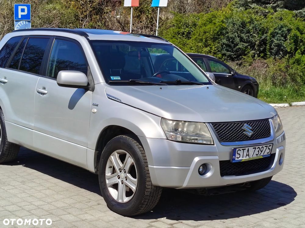 Suzuki Grand Vitara 1.9 DDiS Comfort + DPF - 11