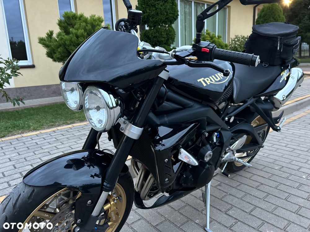 Triumph Street Triple - 20