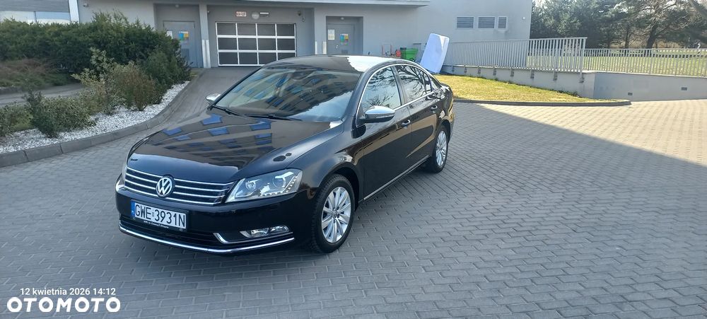 Volkswagen Passat 1.6 TDI BlueMotion Technology Highline - 12