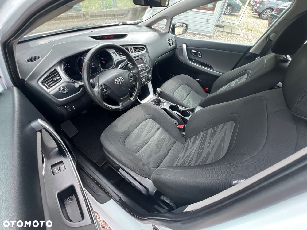 Kia Ceed 1.4 CVVT - 11