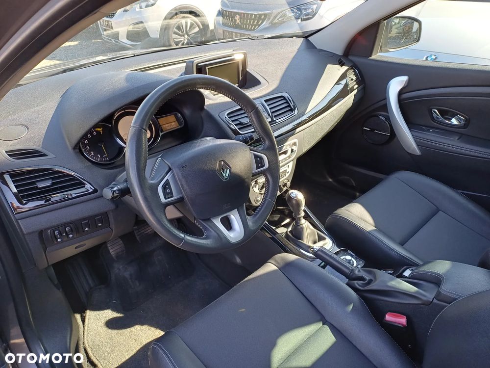 Renault Megane ENERGY TCe 115 Start & Stop Bose Edition - 14