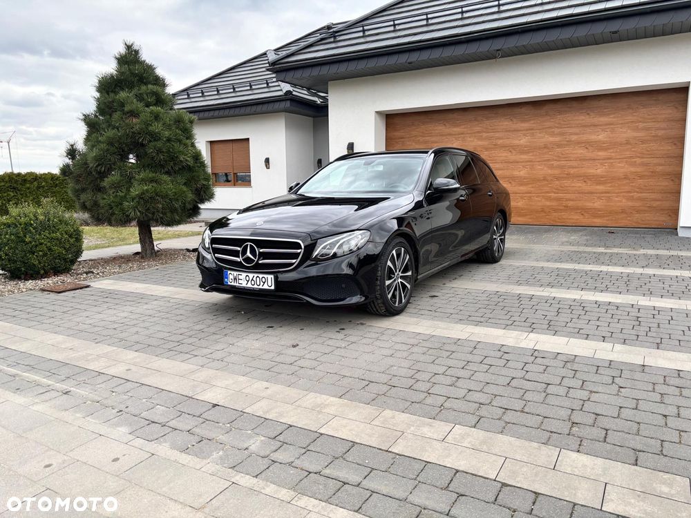 Mercedes-Benz Klasa E 200 d 9G-TRONIC - 3