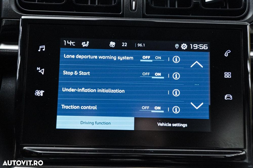 Citroën C3 1.2 PureTech S&S BVM5 Shine - 36