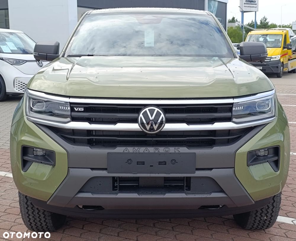 Volkswagen Amarok - 15