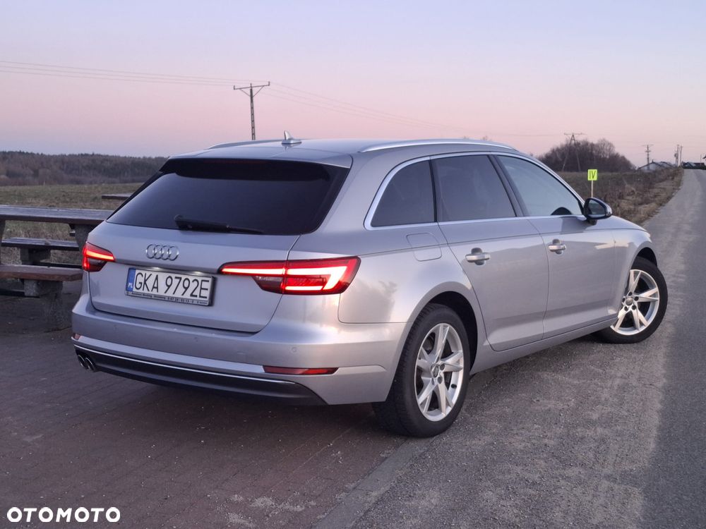 Audi A4 Avant 2.0 TDI S tronic - 2