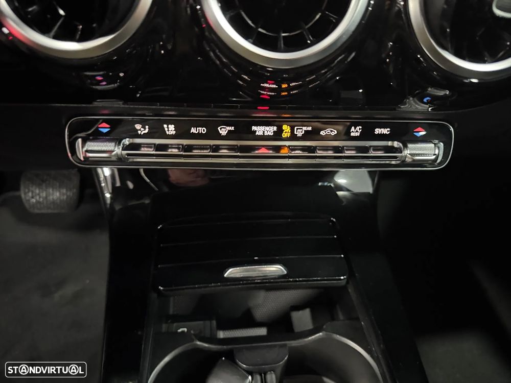 Mercedes-Benz CLA 180 d Progressive Aut. - 32