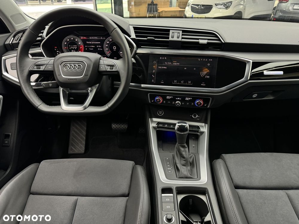 Audi Q3 35 TFSI mHEV S-Line S tronic - 16