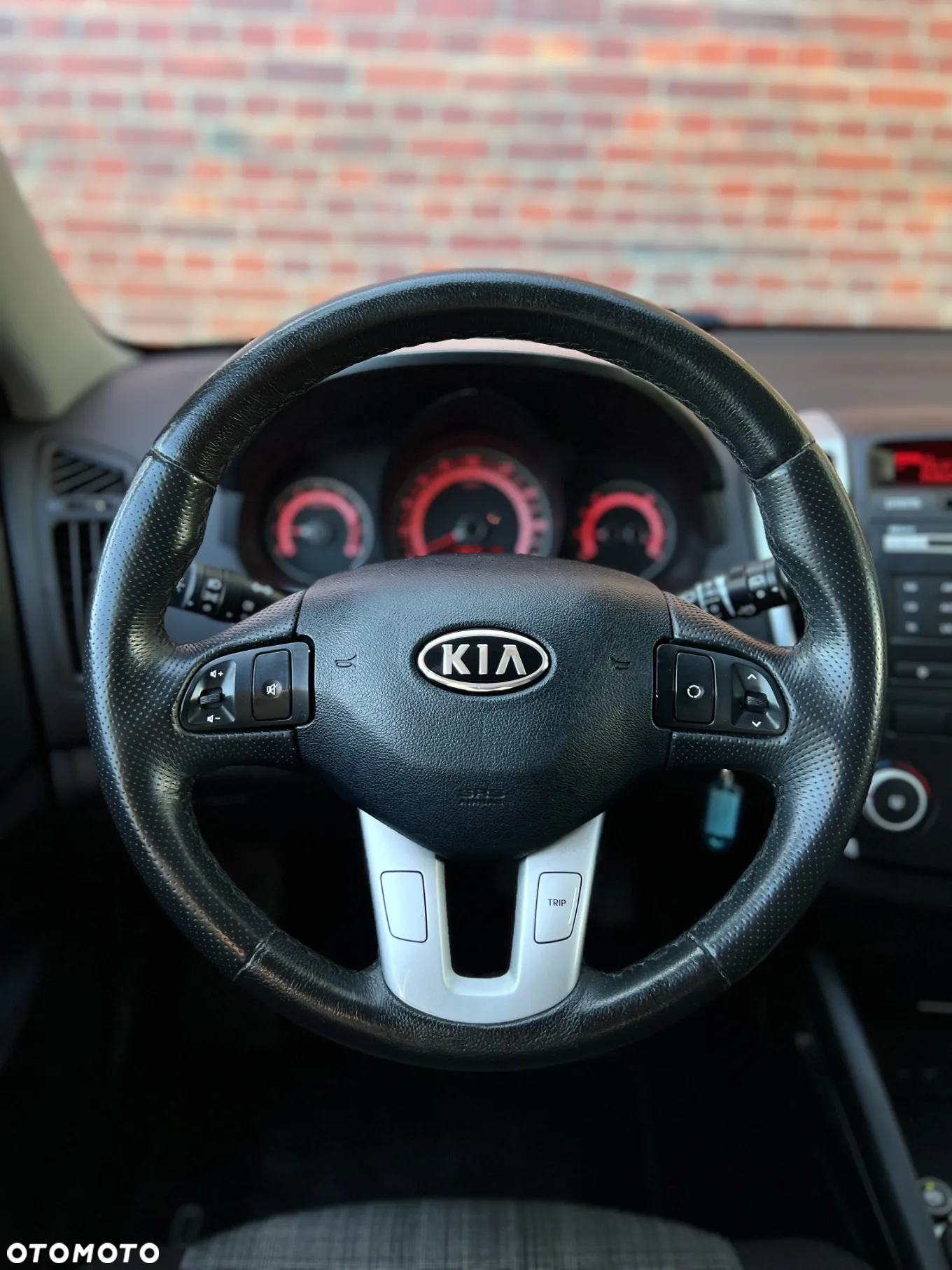 Kia Ceed - 31