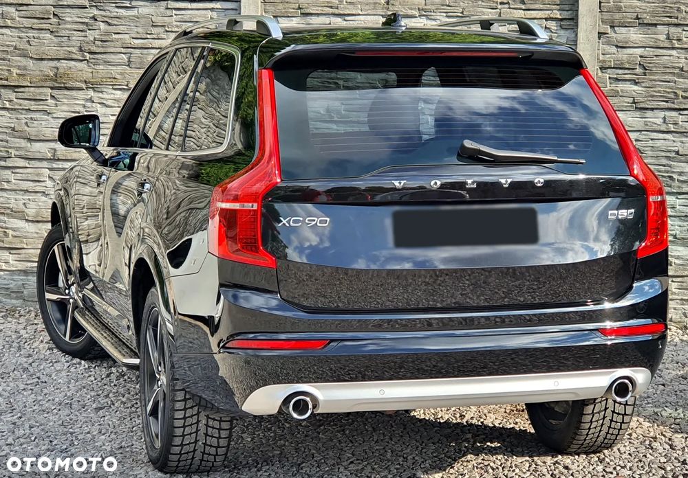 Volvo XC 90 D5 AWD Momentum - 22