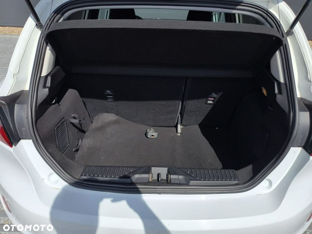 Ford Fiesta - 17
