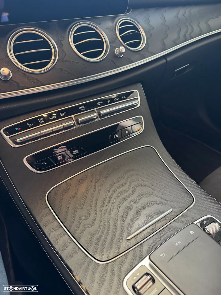 Mercedes-Benz E 300 Bluetec Hybrid Avantgarde - 3