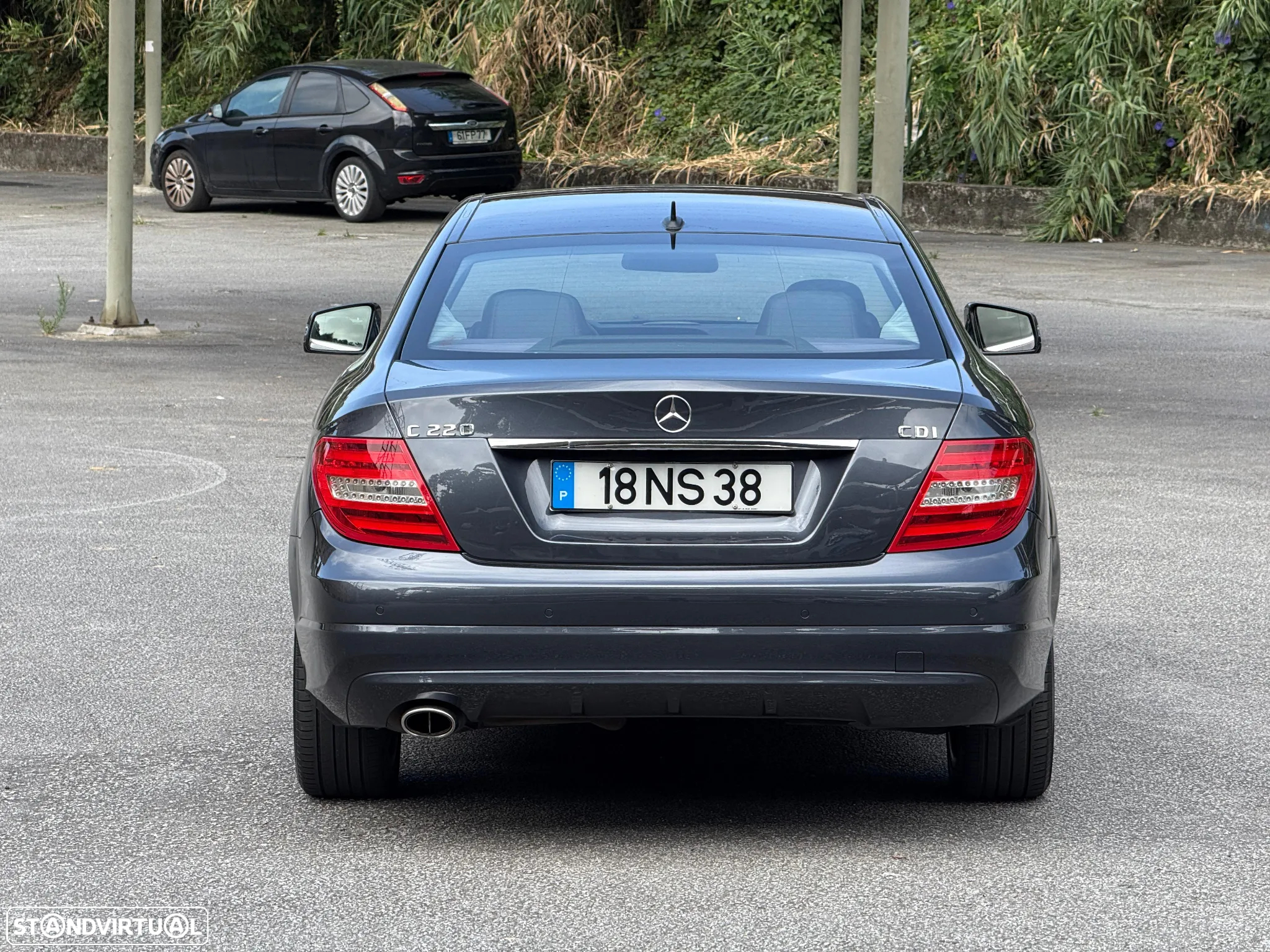 Mercedes-Benz 220 - 5