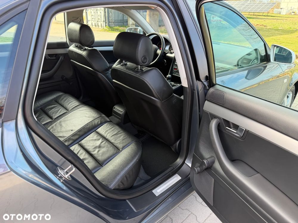 Audi A4 Limousine 1.8 T quattro - 22