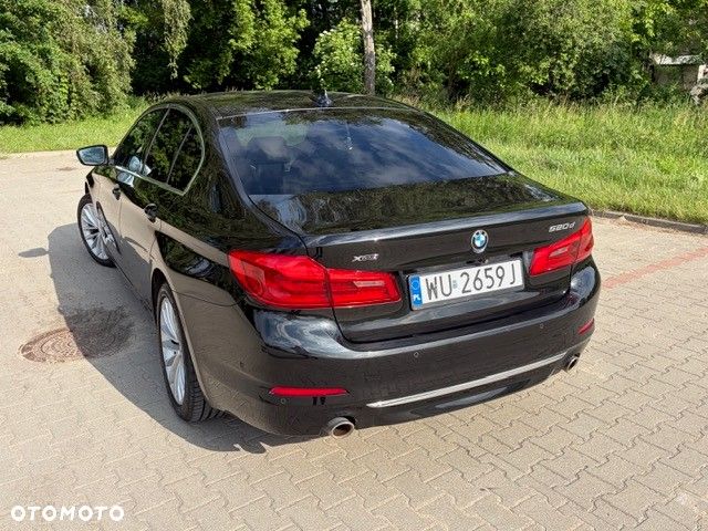 BMW Seria 5 520d Luxury Line - 2