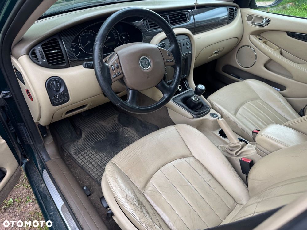 Jaguar X-Type - 6