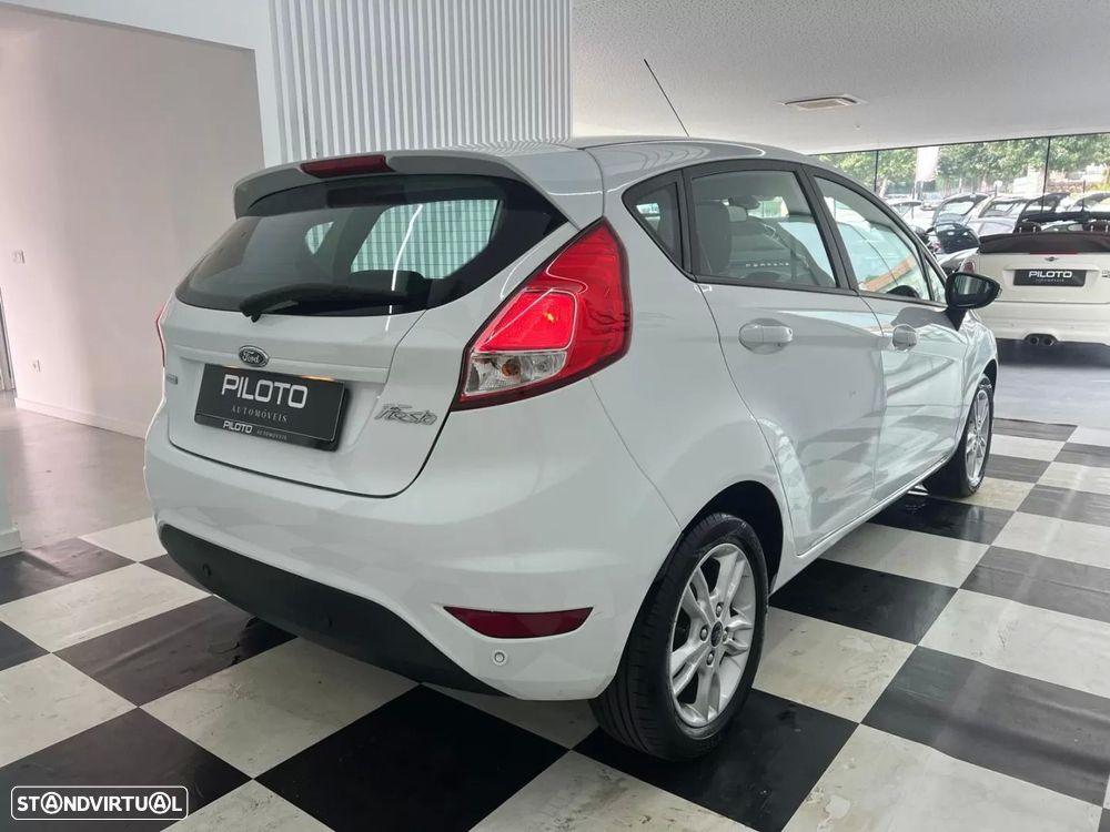 Ford Fiesta 1.0 EcoBoost S&S TREND - 8