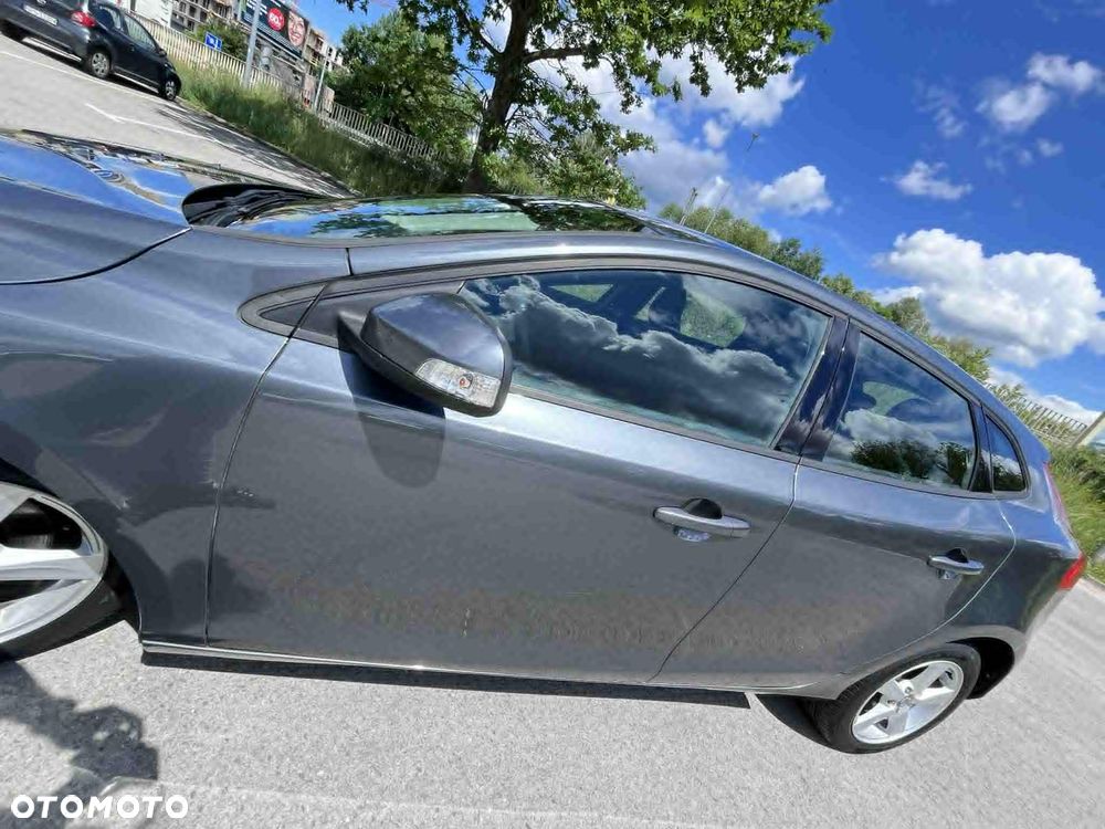 Volvo V40 D2 Base - 7