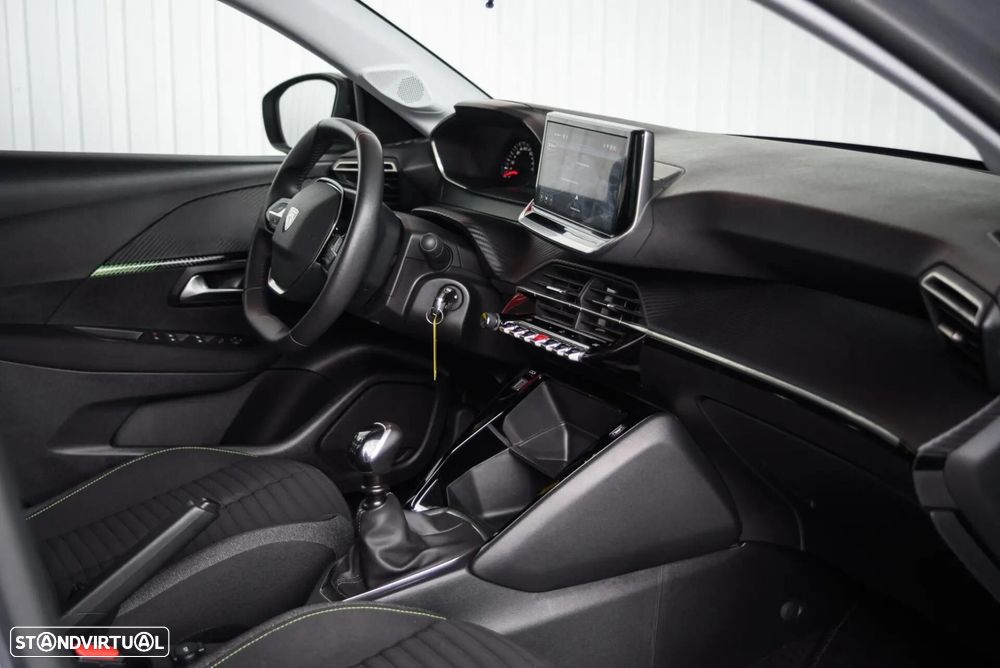 Peugeot 208 1.2 PureTech Active - 51