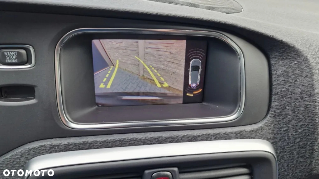 Volvo V40 T3 Geartronic RDesign - 36