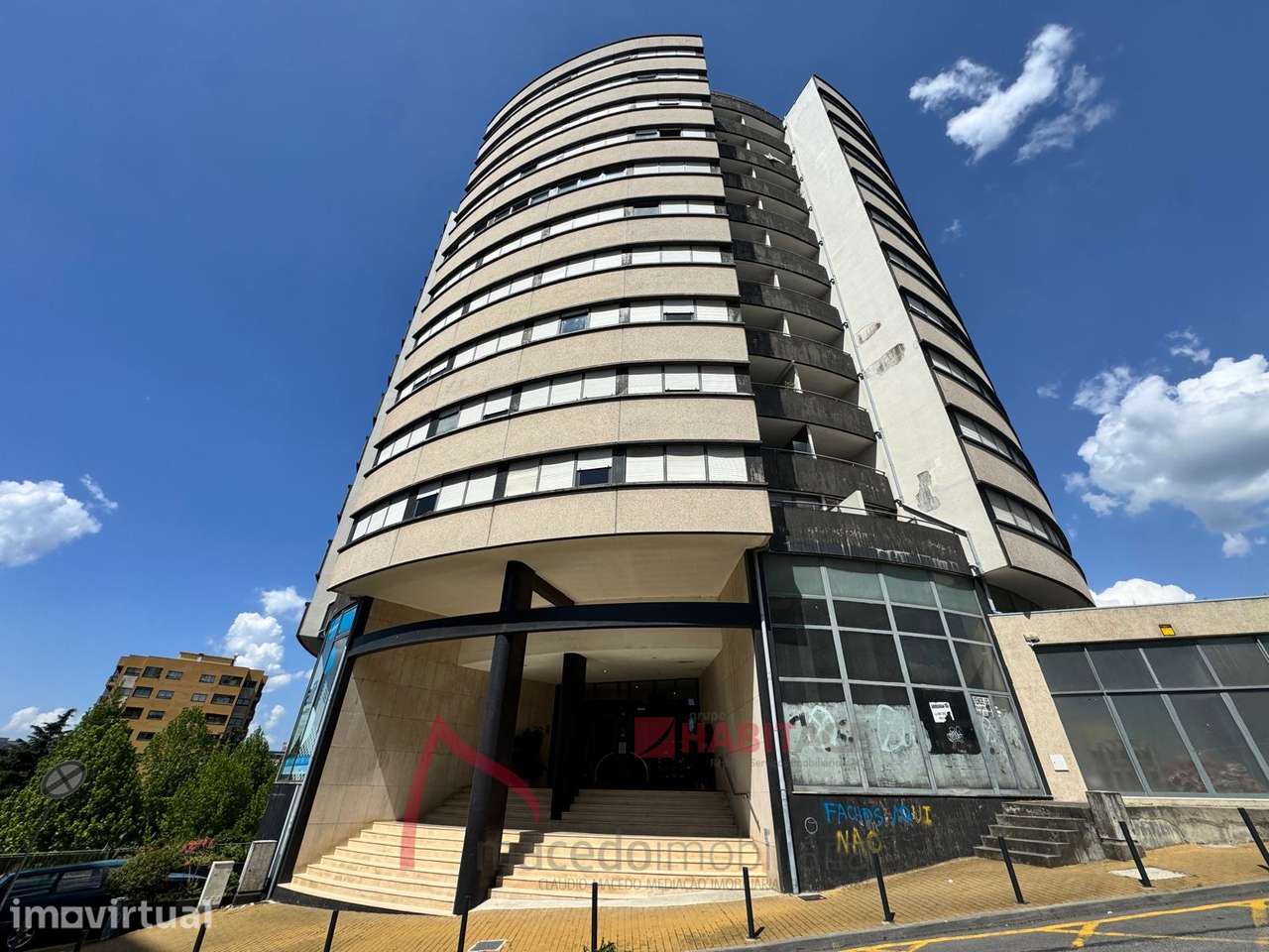 Apartamento T4 Mobilado para Arrendamento em São Vicente, Braga - Grande imagem: 2/28