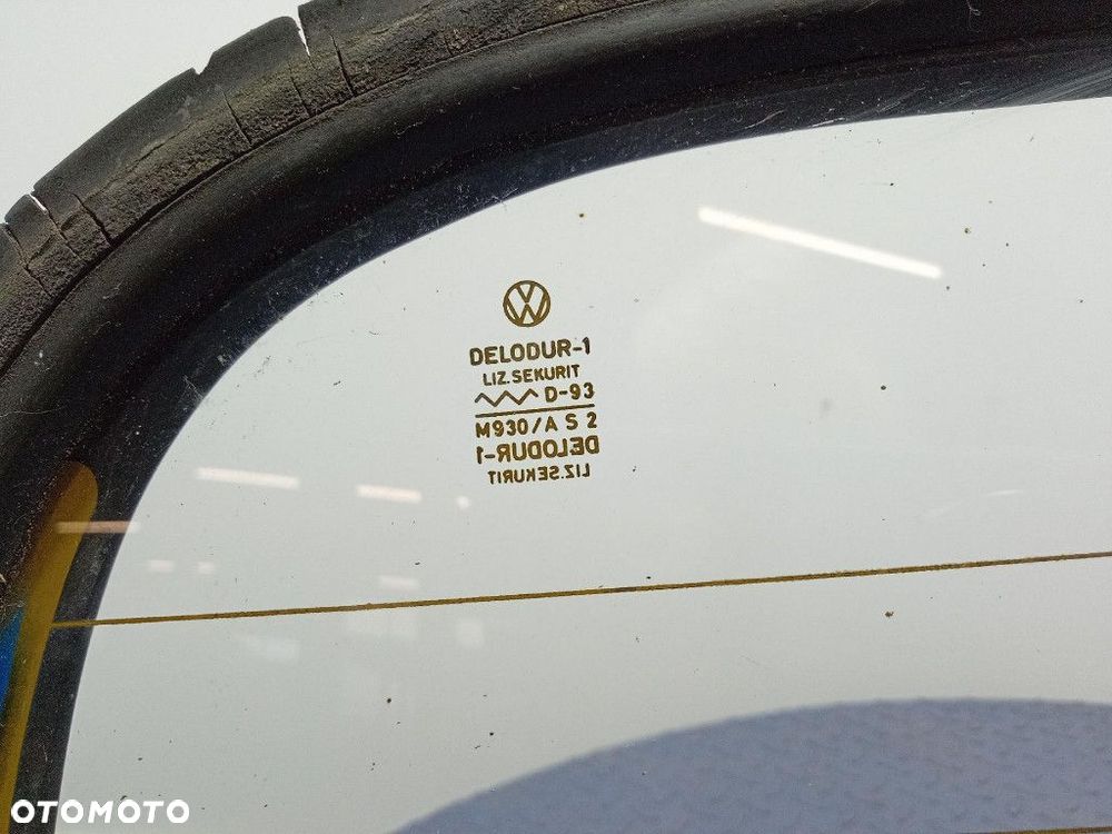 VW GARBUS BEETLE 57-71 SZYBA TYLNA TYŁ - 2