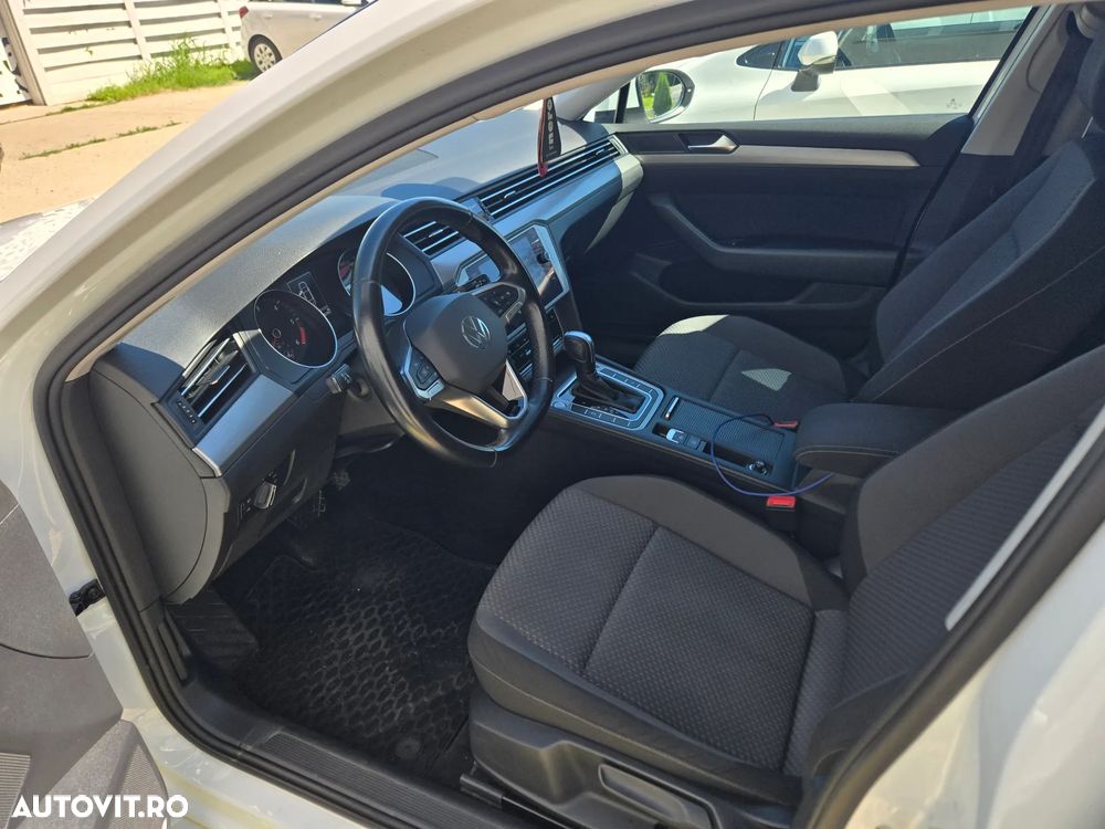 Volkswagen Passat 2.0 TDI DSG Comfortline - 8