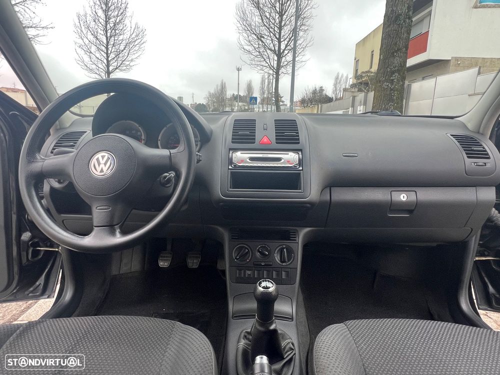 VW Polo 1.0 Confortline - 10
