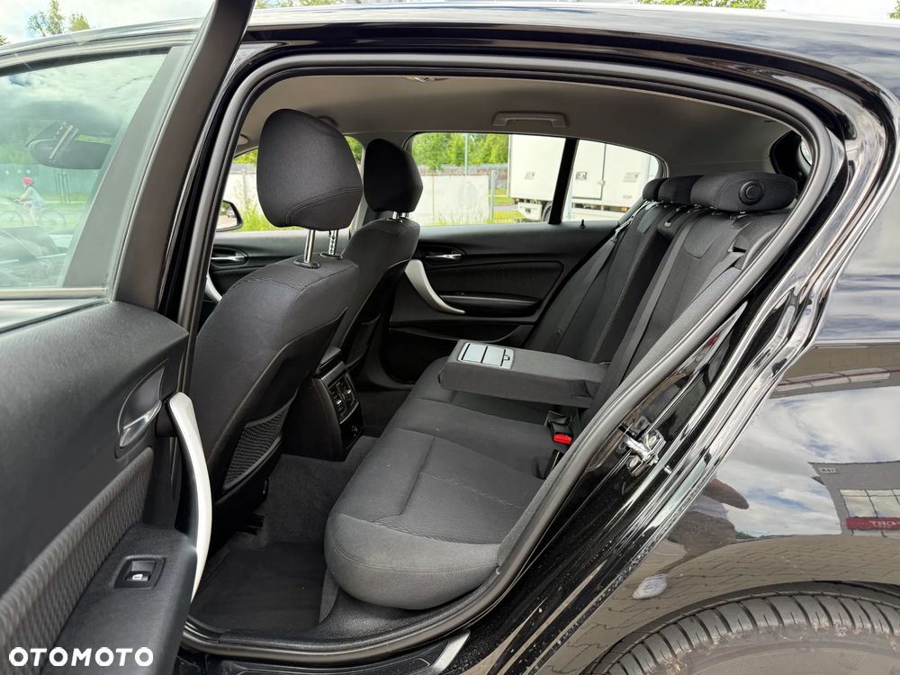 BMW Seria 1 118d DPF Edition Sport - 5