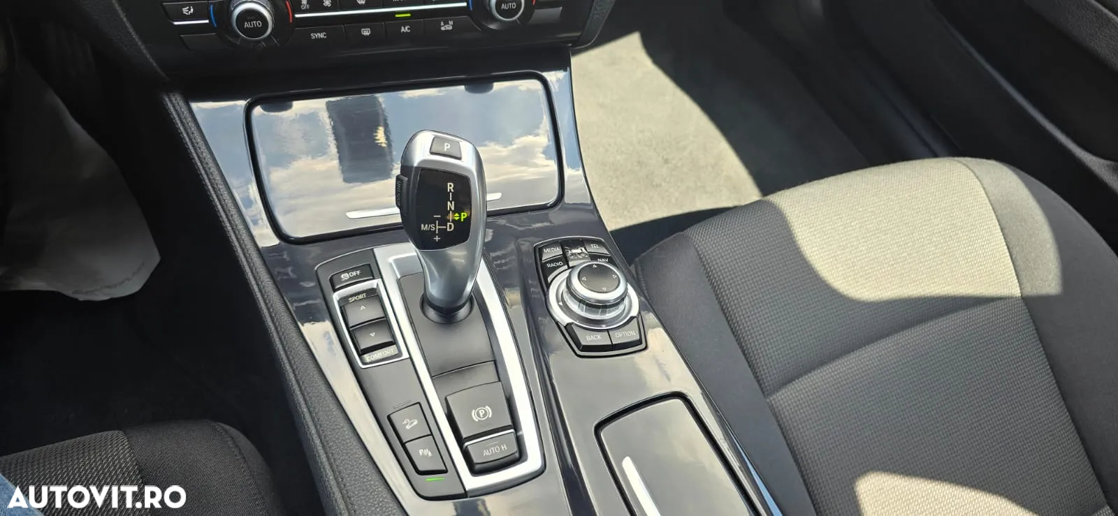 BMW Seria 5 520d xDrive AT - 8