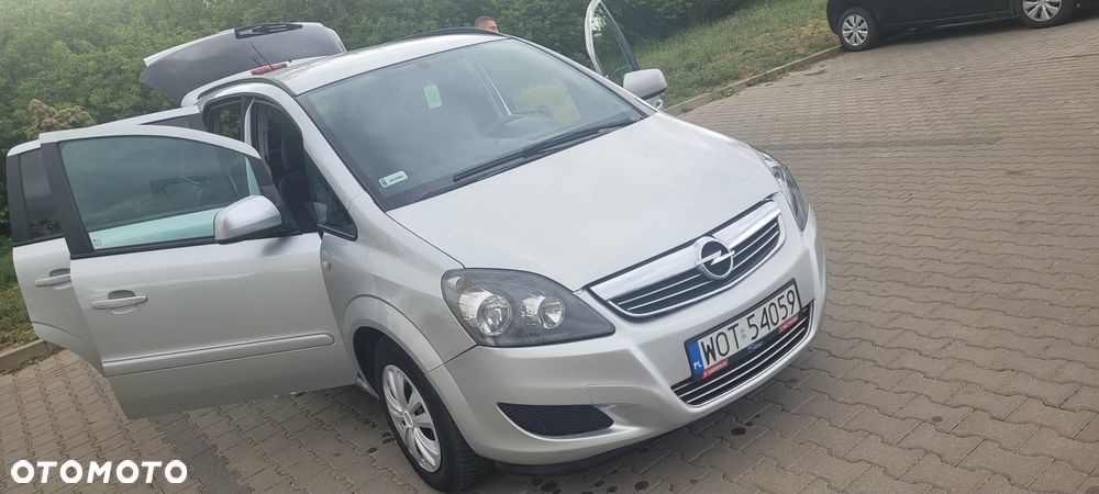 Opel Zafira 1.8 Essentia EU5 - 6