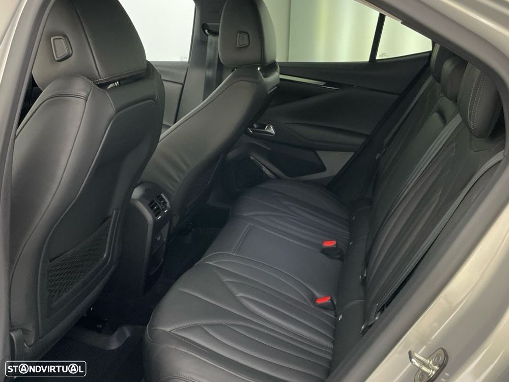 DS DS4 1.6 PureTech Rivoli EAT8 - 12