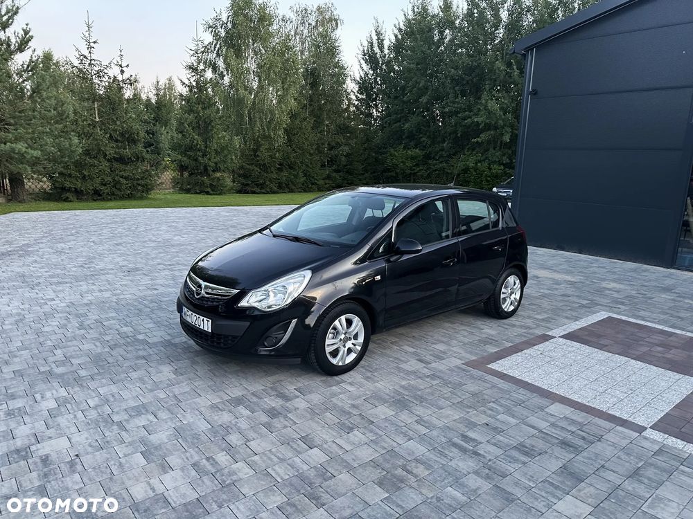 Opel Corsa 1.4 16V Active - 1