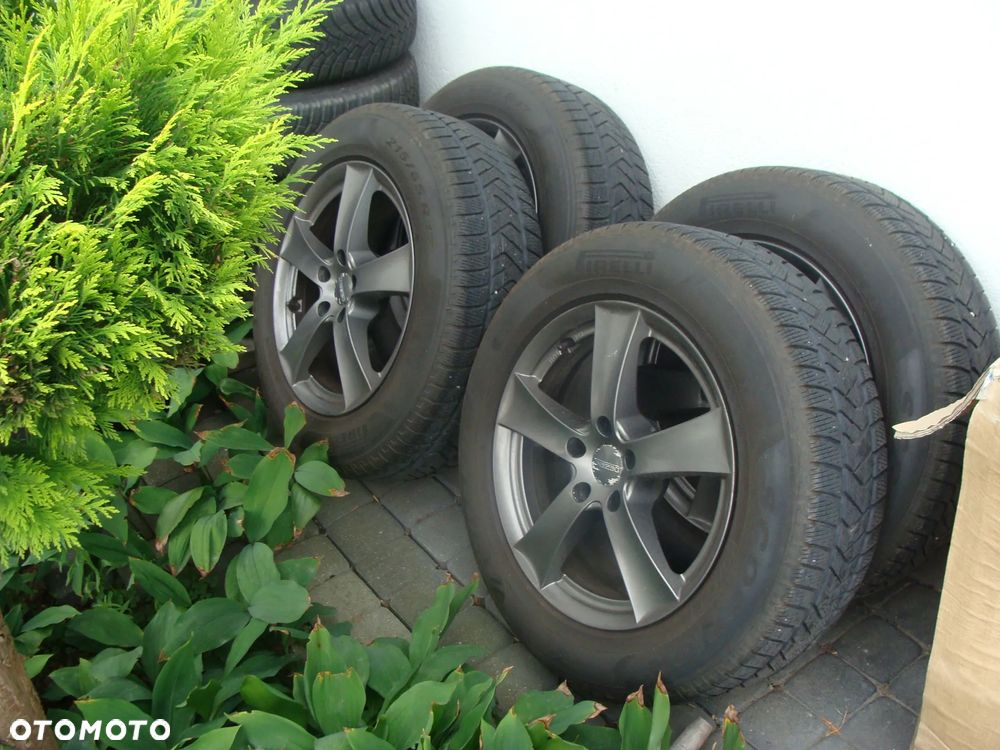 Volkswagen Tiguan 2.0 TDI SCR IQ.DRIVE - 12