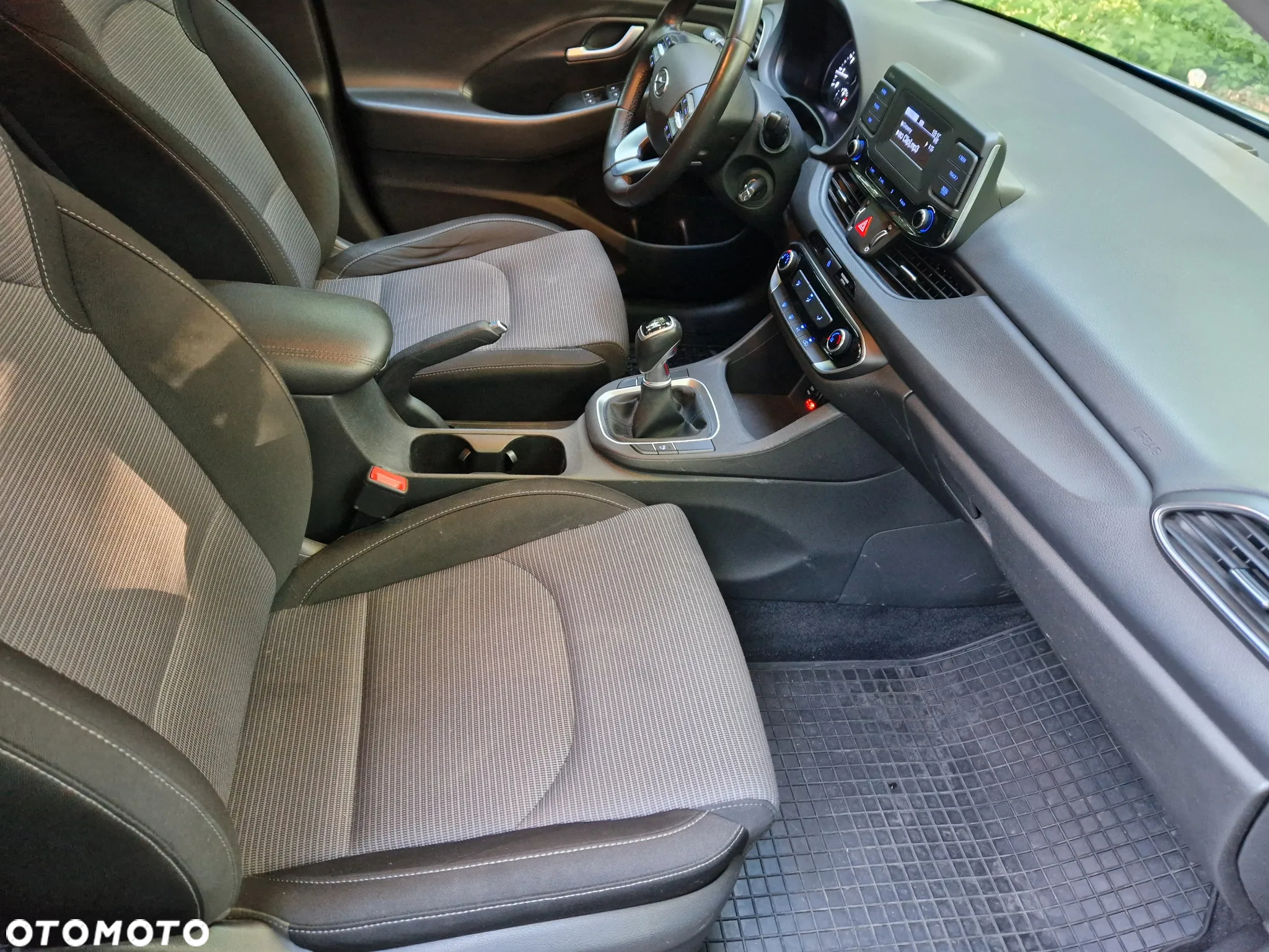Hyundai i30 1.5 DPI Modern - 16