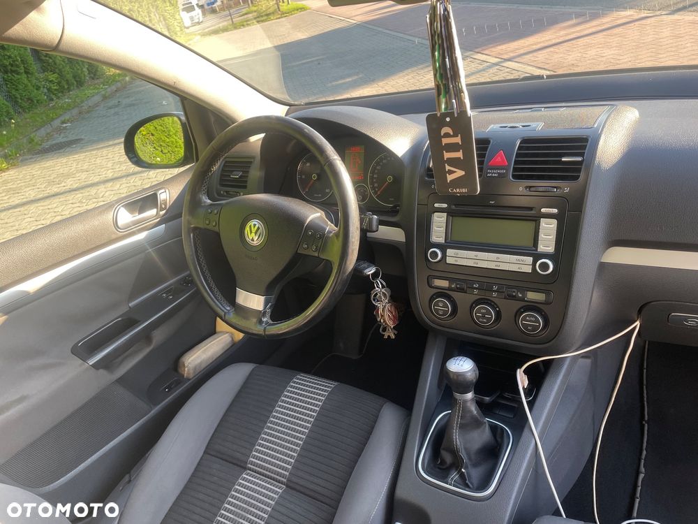 Volkswagen Golf 1.9 TDI Q-Line - 12